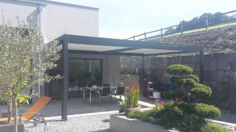 2 Moduliges Lamellen-Allwetterterrassendach